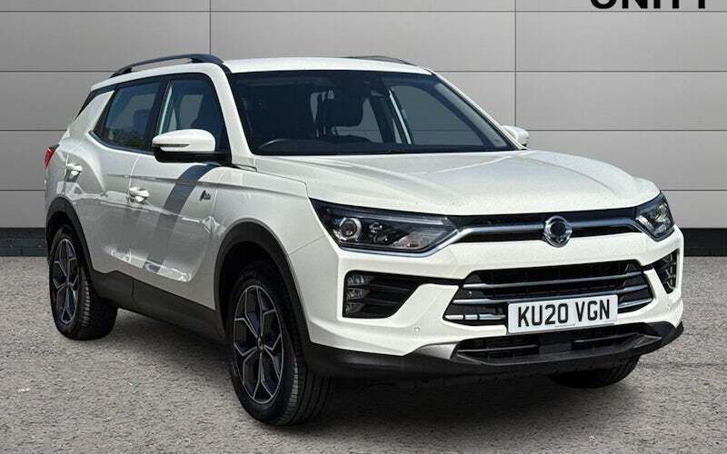 White Used 2020 Ssangyong (KGM) Korando Estate | £9,397 - Image 1/4