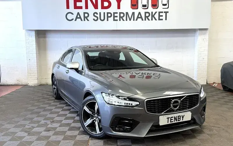 Used Volvo S90 R-Design 190 HP (139 kW) 2019 Sedan