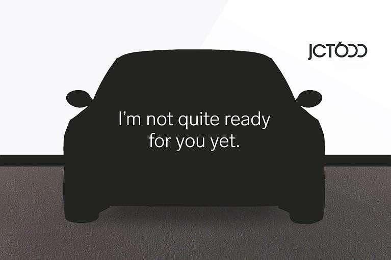 Used VW up! 65 HP (47 kW) 2022 White Hatchback