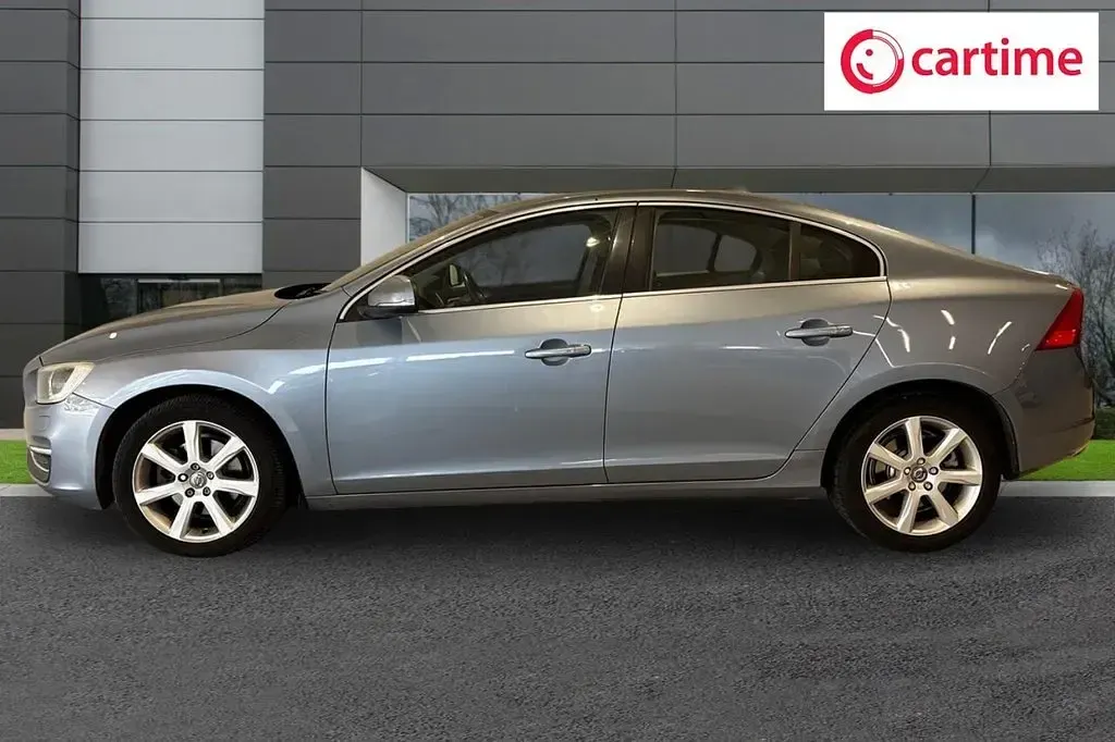 Used Volvo S60 SE Lux 150 HP (110 kW) 2016 Blue Sedan