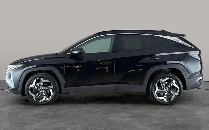 Used Hyundai Tucson Premium 230 HP (169 kW) 2022 Black SUV