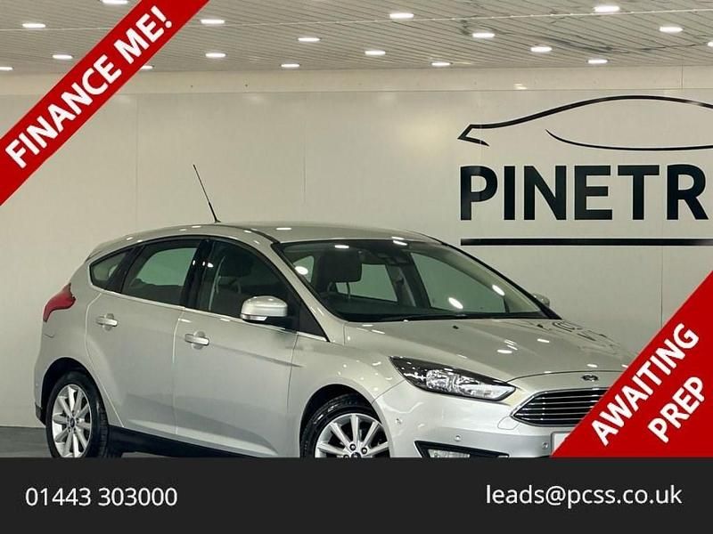 Silver Used 2015 Ford Focus Titanium Hatchback | £6,599 (Fair price) - Image 1/4