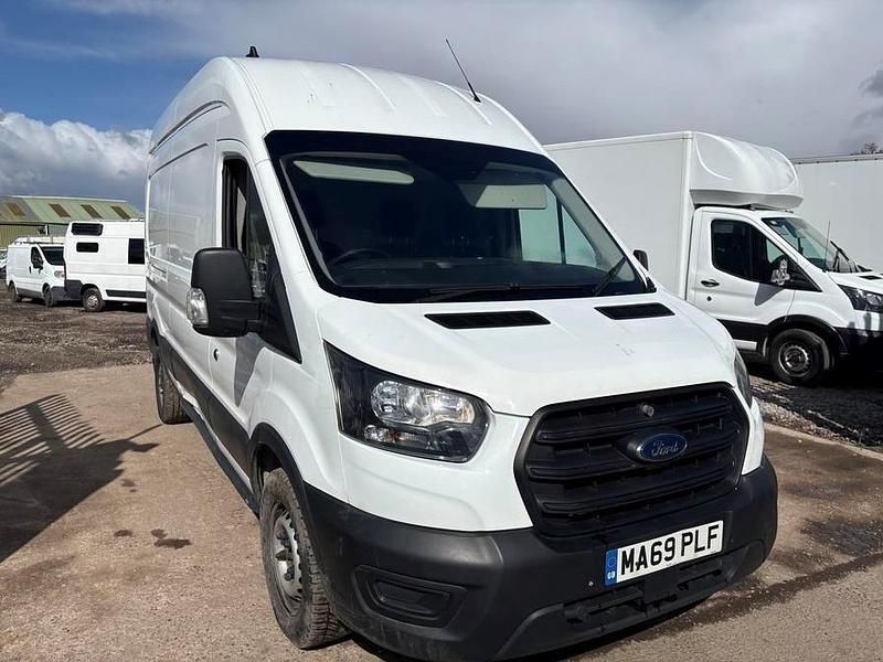 Used Ford Transit 130 HP (95 kW) 2019 White Van