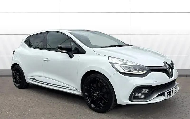 Used Renault Clio 200 HP (147 kW) 2017 Hatchback