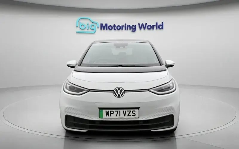 Used VW ID.3 Pro 106 kW (145 HP) 2022 White Hatchback