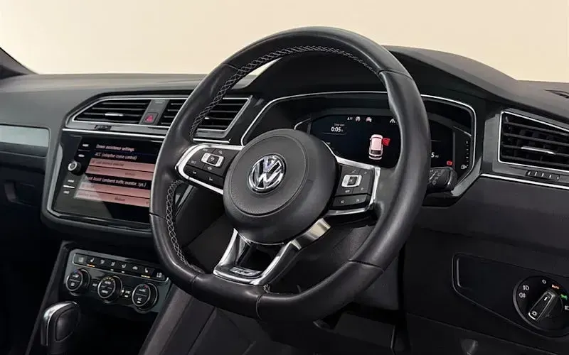 Used VW Tiguan SEL 230 HP (169 kW) 2020 SUV