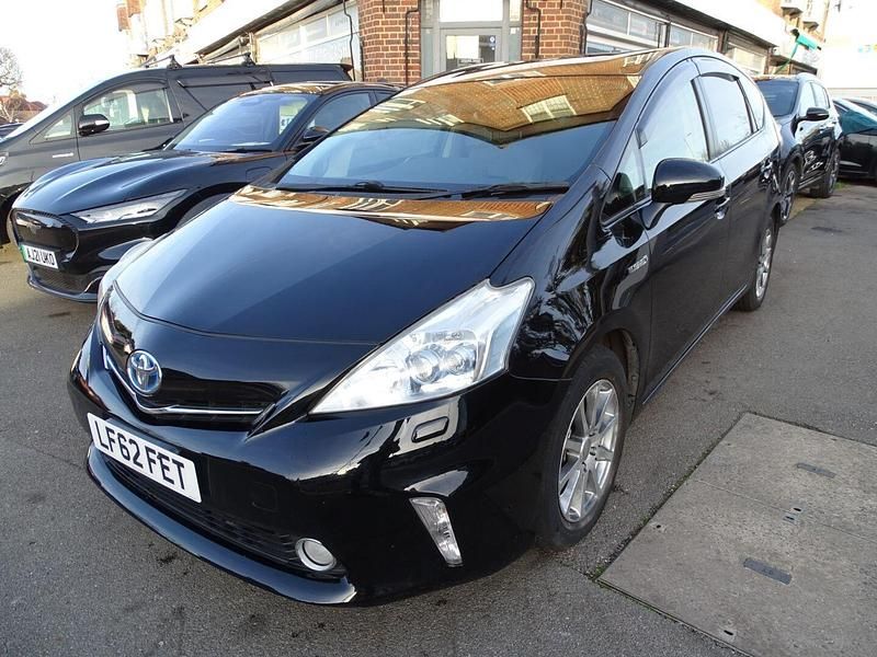 Used Toyota Prius+ 136 HP (100 kW) 2012 Black MPV