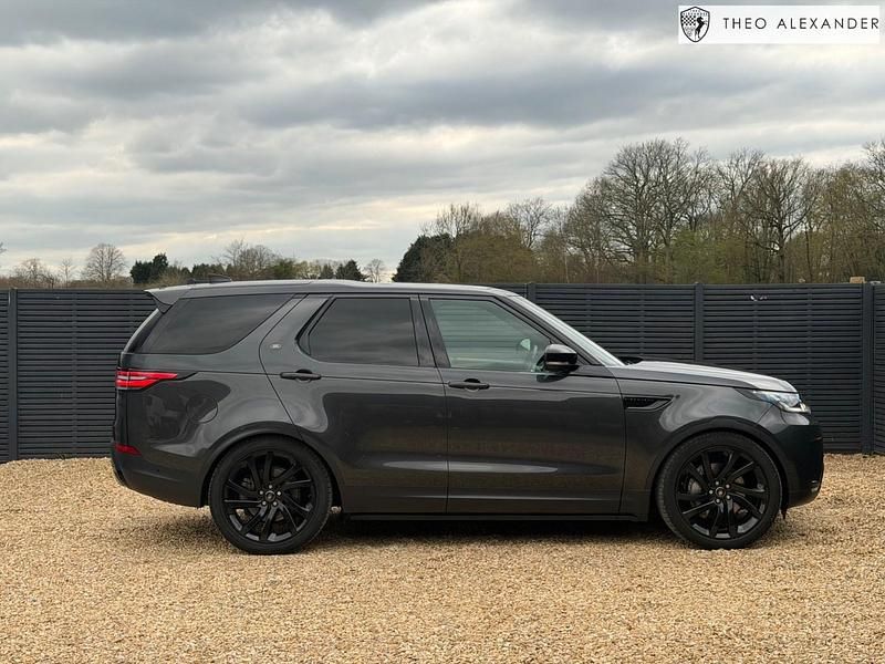Used Land Rover Discovery 5 HSE 306 HP (225 kW) 2019 Grey SUV