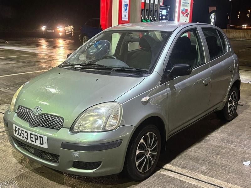 Green Used 2003 Toyota Yaris T3 Hatchback | £898 (Fair price) - Image 1/4