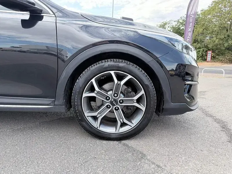 Used Kia XCeed 2022 Black SUV