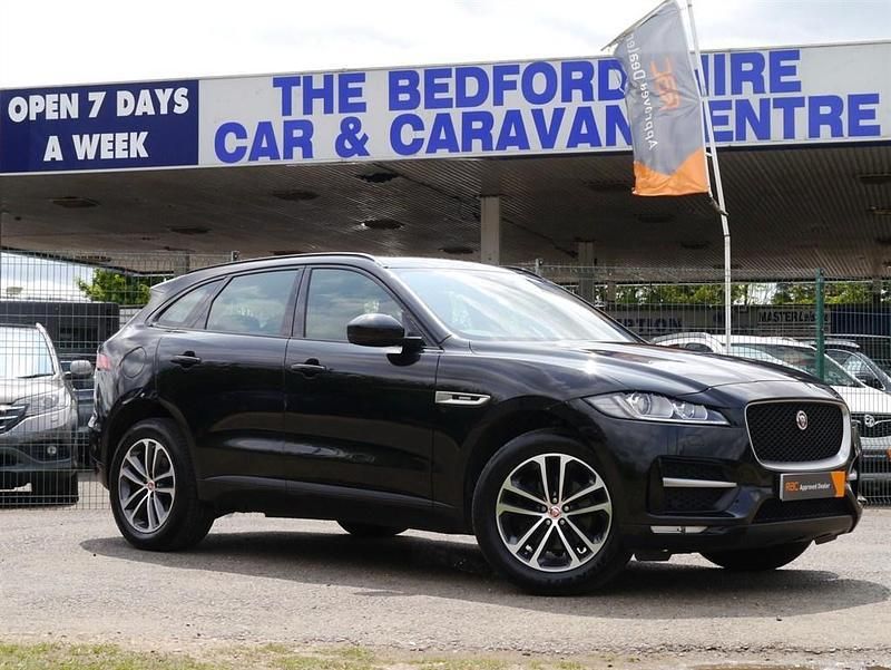 Santorini black metallic Used 2019 Jaguar F-Pace R-Sport SUV | £16,995 (Fair price) - Image 1/4