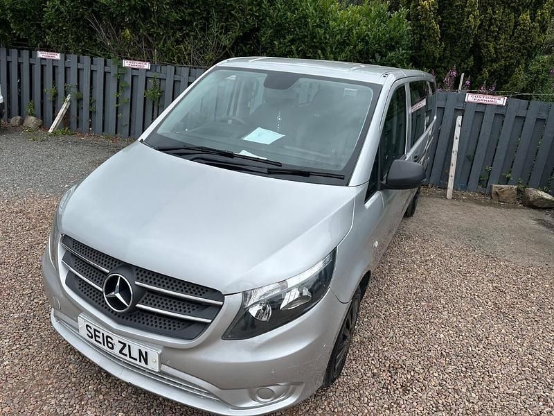 Begagnad Mercedes Vito 2016 Silver Van