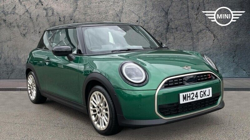 Green Used 2024 Mini Cooper S Hatch Hatchback | £24,490 (Fair price) - Image 1/4