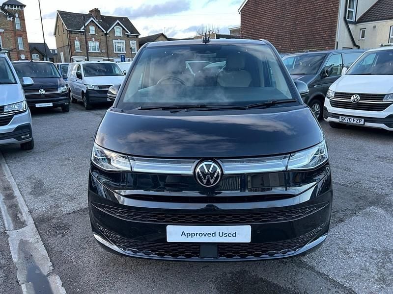 Used VW Multivan Style 150 HP (110 kW) 2025 Black MPV