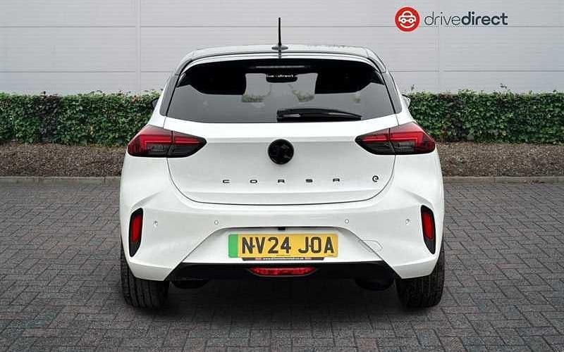 Used Vauxhall Corsa-e 100 kW (136 HP) 2023 White Hatchback