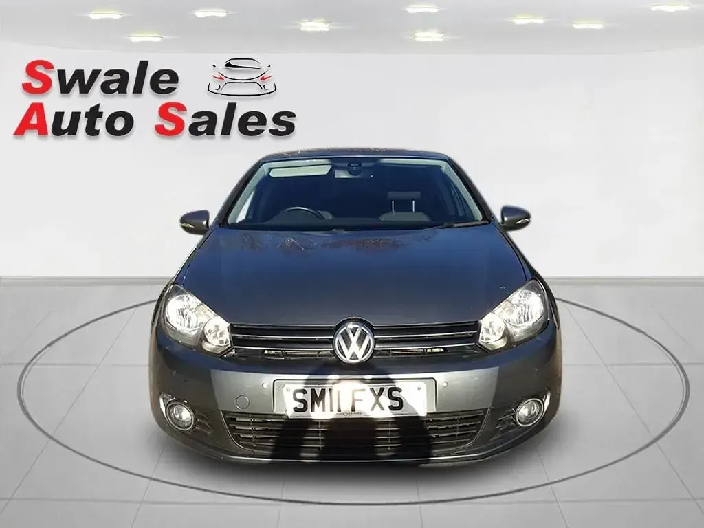 Used VW Golf VI Match 140 HP (102 kW) 2011 Grey Hatchback