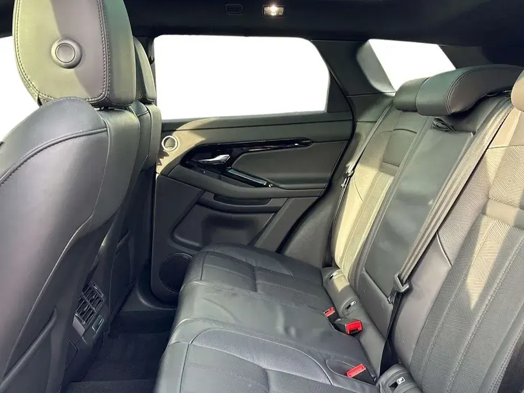Used Land Rover Range Rover evoque HSE Dynamic 200 HP (147 kW) 2024 Other SUV