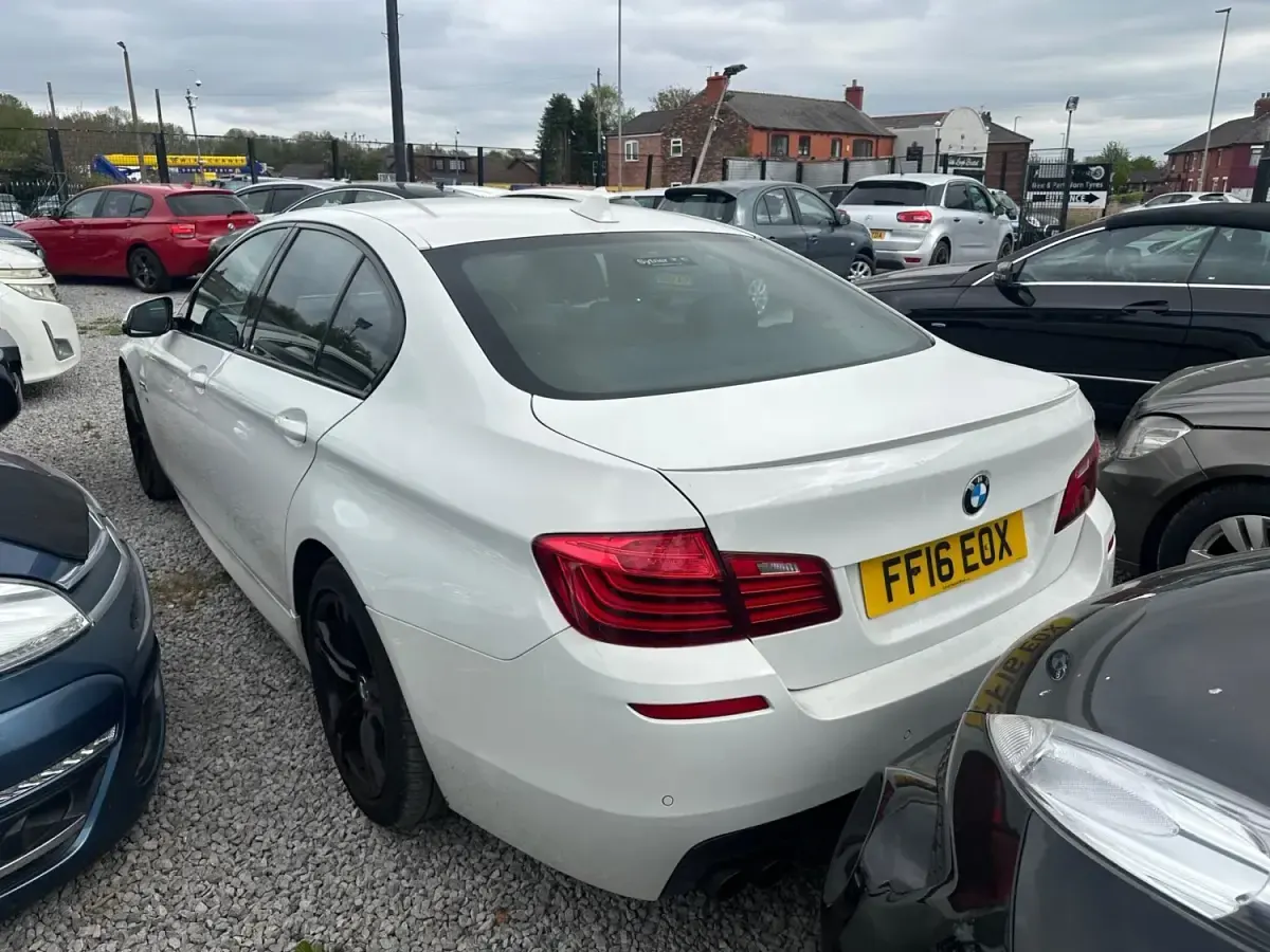 Gebraucht BMW 520 M Sport 2016 Weiß Limousine