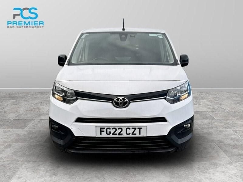 Used Toyota Proace 2022 White MPV