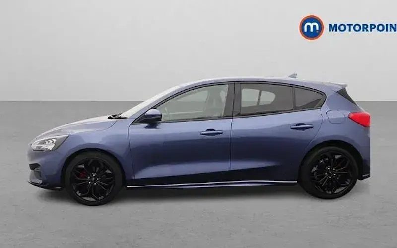 Used Ford Focus ST-Line X 125 HP (91 kW) 2021 Blue Hatchback