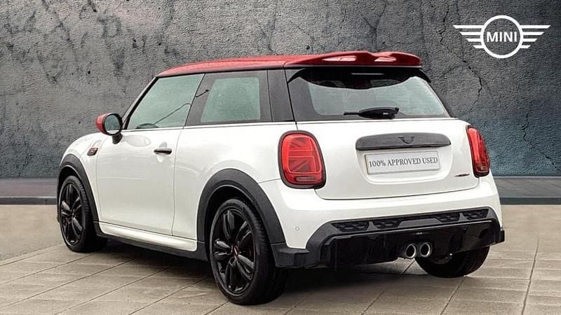 Used Mini John Cooper Works Hatch 228 HP (167 kW) 2023 White Hatchback