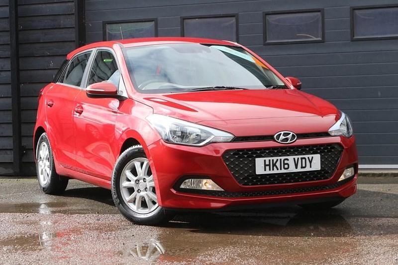 Red Used 2016 Hyundai i20 SE Hatchback | £8,750 (Fair price) - Image 1/1