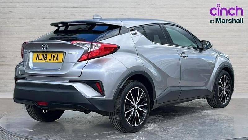 Used Toyota C-HR 122 HP (89 kW) 2018 Silver SUV