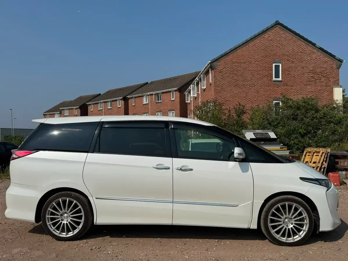 Used Toyota Estima Premium 2017 White MPV