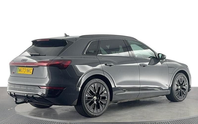 Used Audi e-tron Black Edition 300 kW (408 HP) 2025 SUV