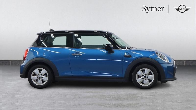 Usado Mini Cooper Classic 134 HP (98 kW) 2023 Azul Citadino