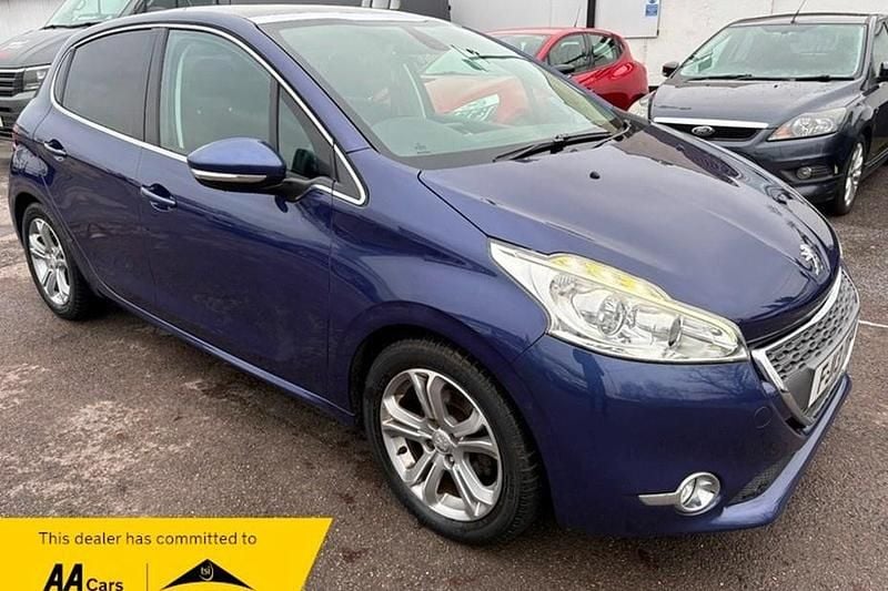 Blue Used 2013 Peugeot 208 Allure Hatchback | £3,890 (Fair price) - Image 1/1