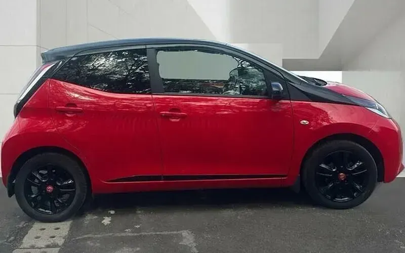 Begagnad Toyota Aygo X-cite 69 HK (50 kW) 2017 Halvkombi