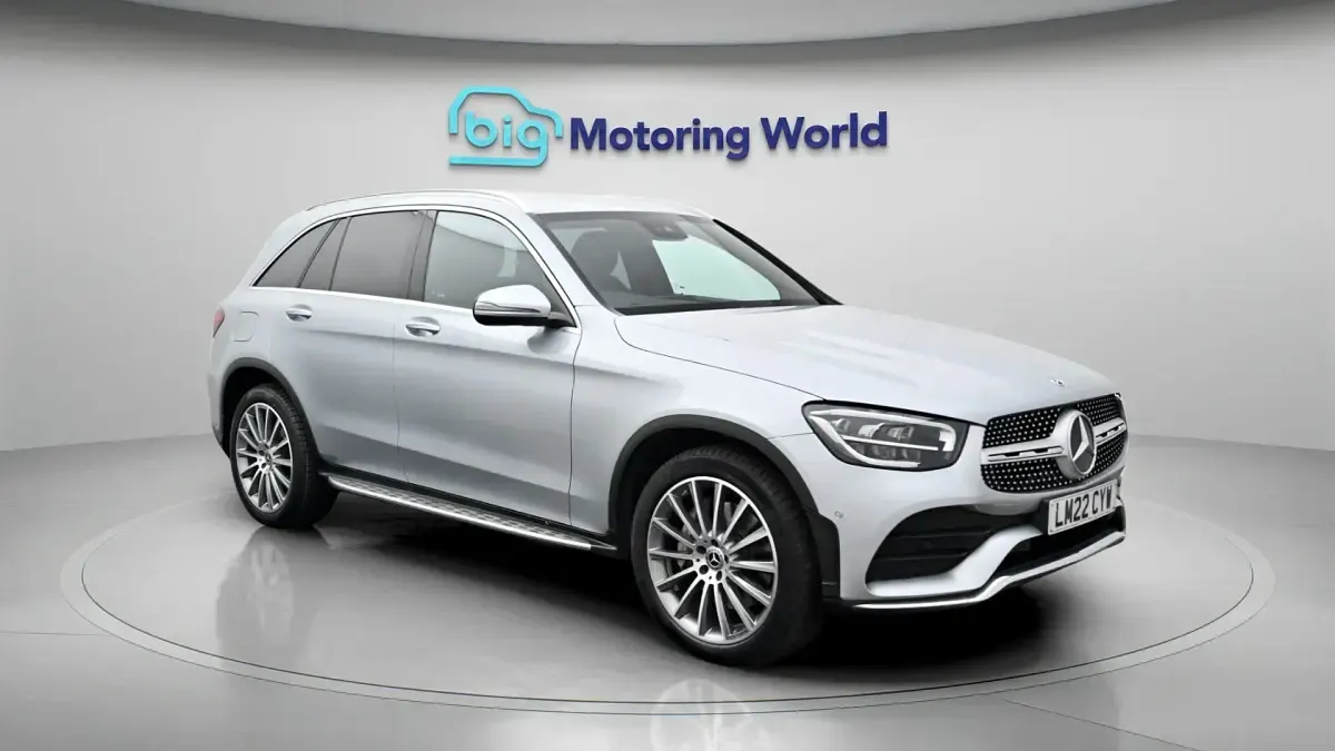 Second-hand Mercedes GLC220 AMG line 194 CP (142 kW) 2022 SUV