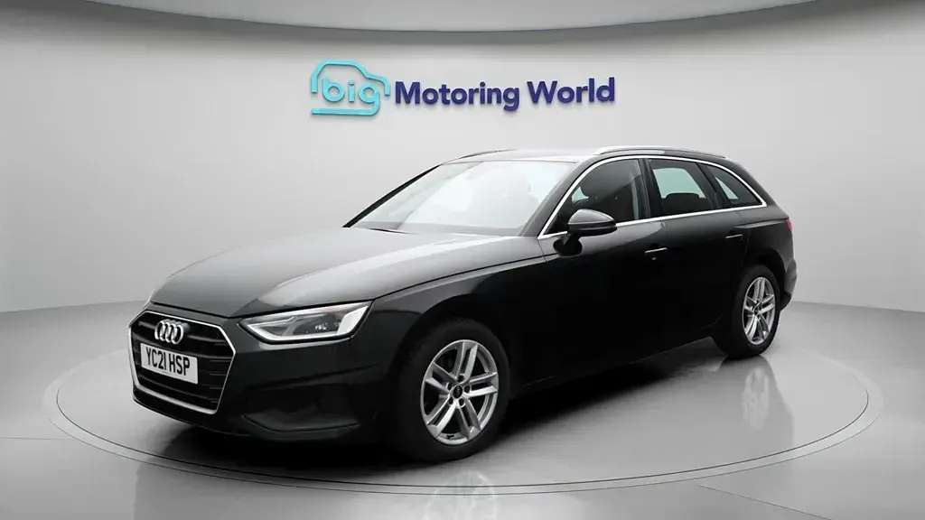 Used Audi A4 Comfort 136 HP (100 kW) 2021 Black Estate