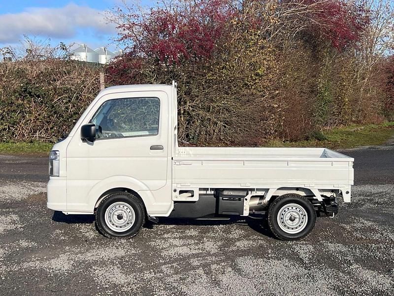 New Suzuki Carry 2025 White Pickup