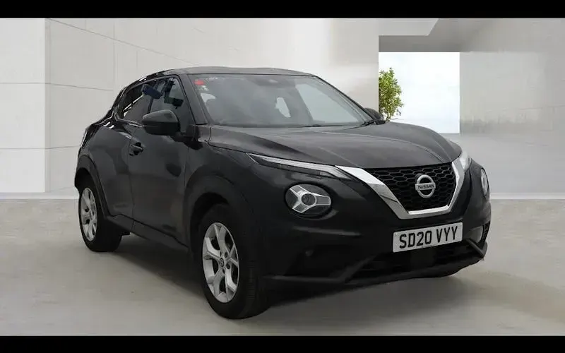 Usado Nissan Juke N-Connecta 117 HP (86 kW) 2020 SUV