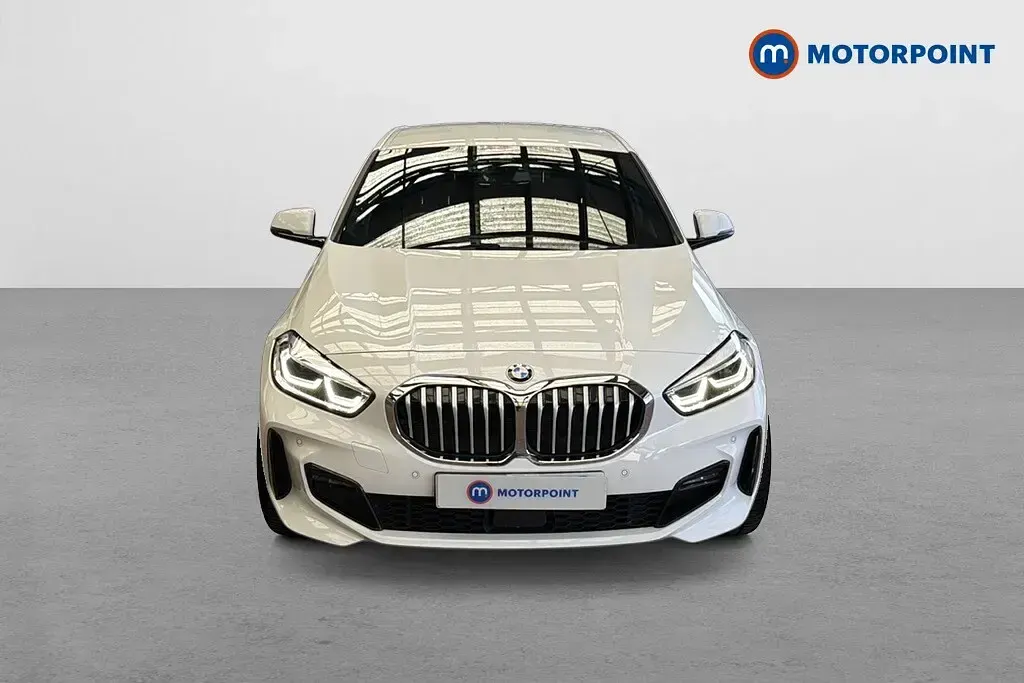Used BMW 118 M Sport 136 HP (100 kW) 2024 White Hatchback