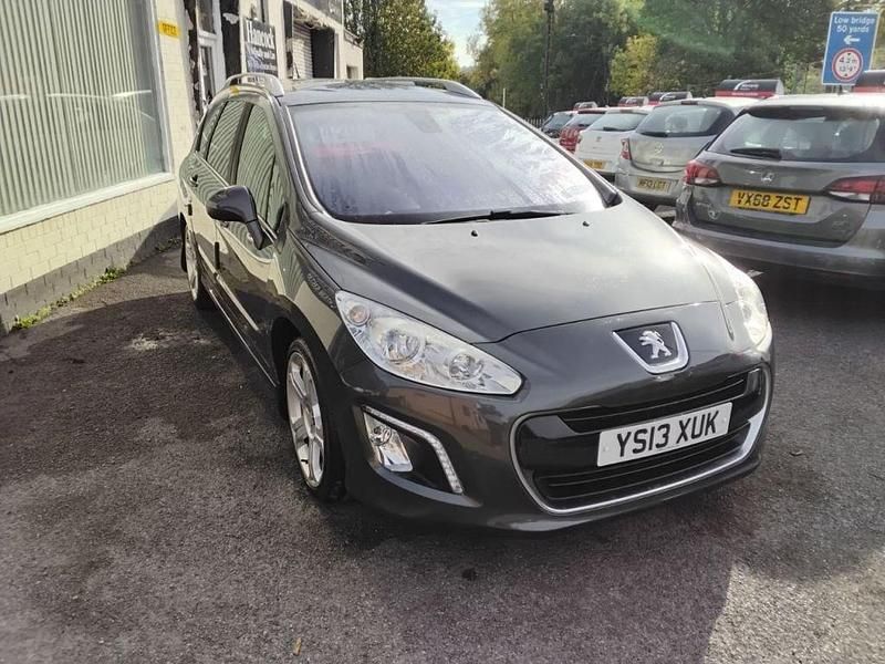 Second-hand Peugeot 308 Allure 2013 Gri Break