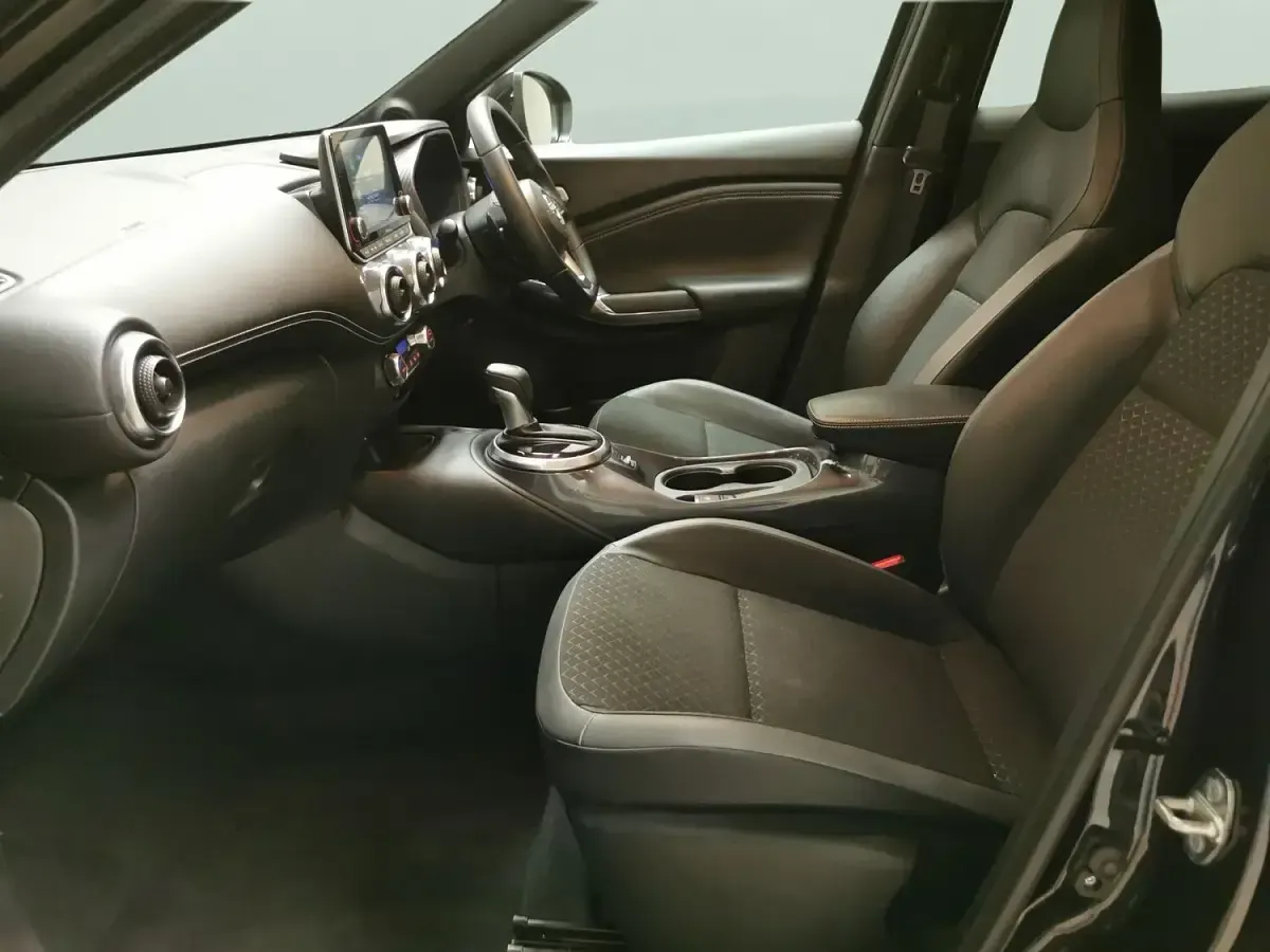 Used Nissan Juke N-Connecta 2023 Black SUV