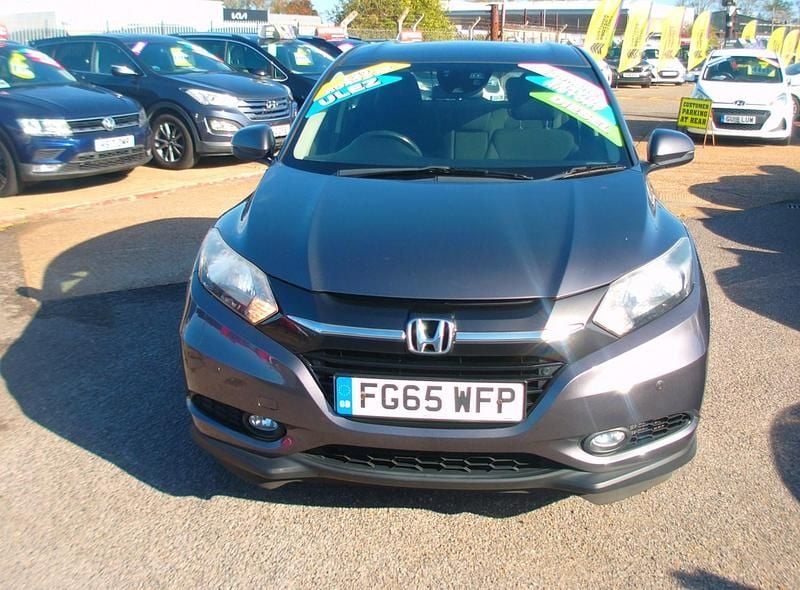 Used Honda HR-V SE 120 HP (88 kW) 2015 Grey SUV
