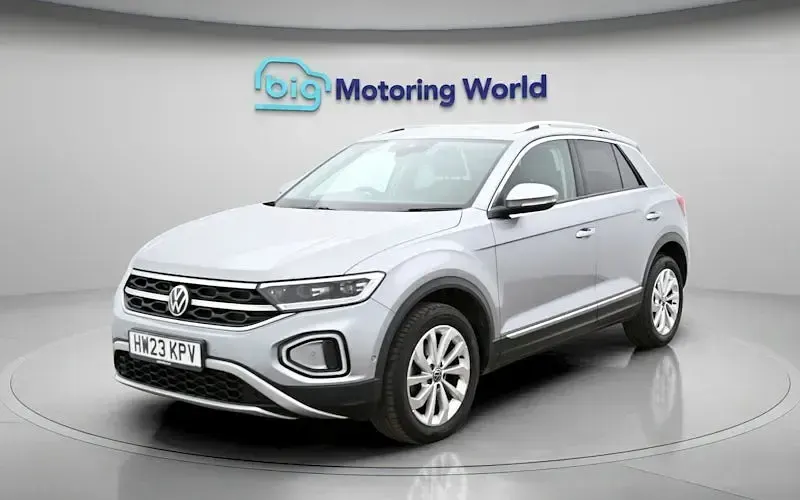 Usado VW T-Roc Style 150 HP (110 kW) 2025 SUV