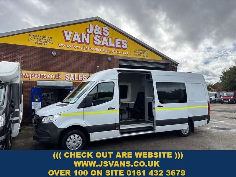 White Used 2023 Mercedes Sprinter Progressive Van | £21,995 (Super price) - Image 1/4