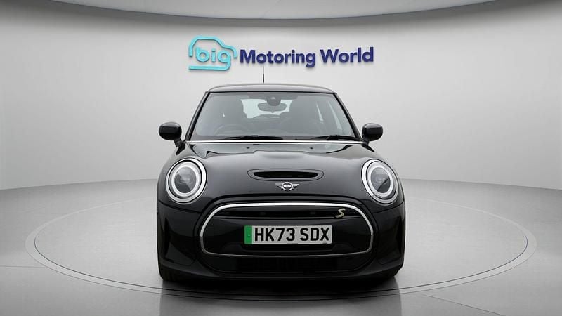 Used Mini Cooper SE Hatch 133 kW (181 HP) 2023 Hatchback