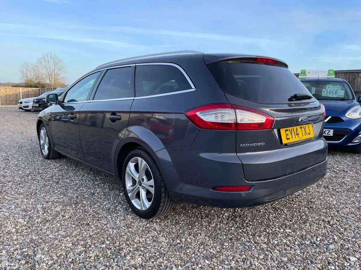 Used Ford Mondeo Business Edition 140 HP (102 kW) 2014 Grey Estate
