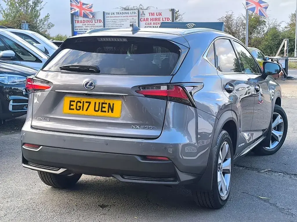 Used Lexus NX300h 2017 Grey SUV