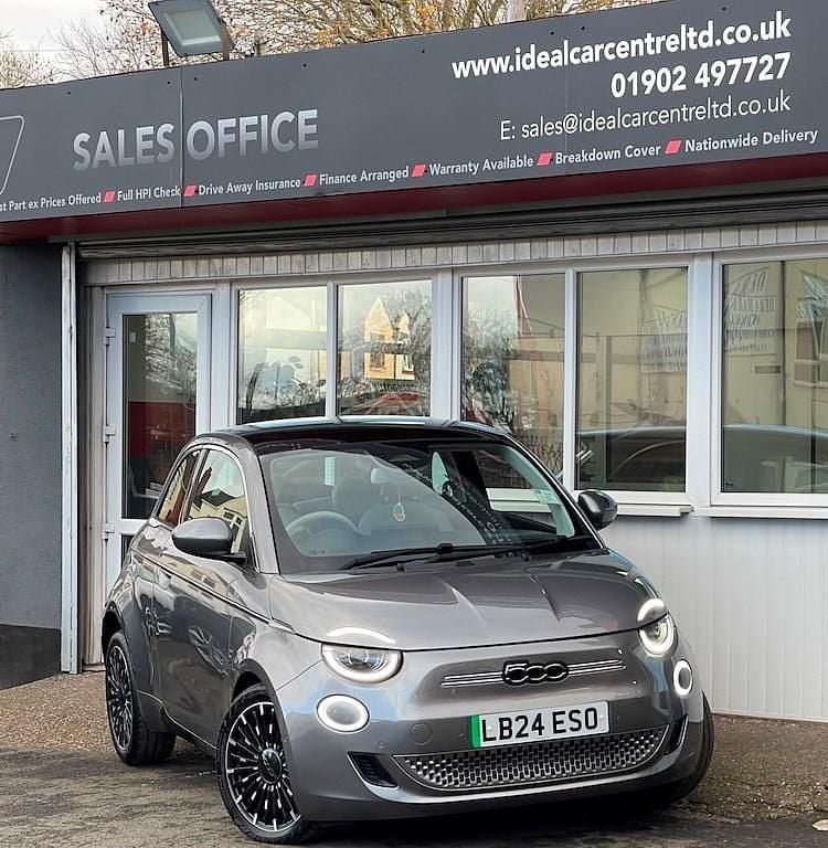 Second-hand Fiat 500e La Prima 86 kW (118 CP) 2024 Gri Hatchback