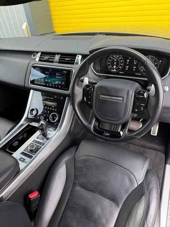 Second-hand Land Rover Range Rover Sport SVR 575 CP (422 kW) 2022 Gri SUV