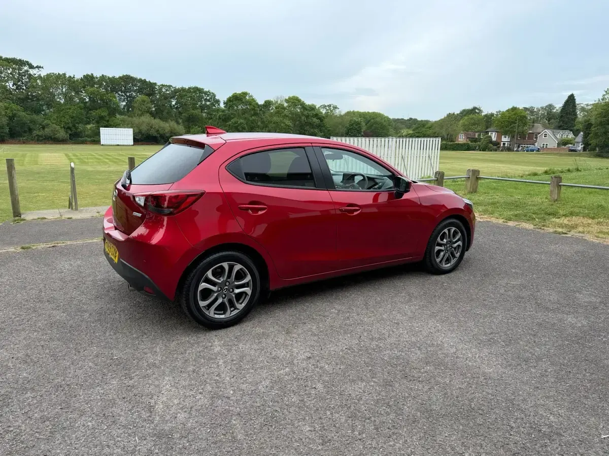 Gebraucht Mazda 2 Inclusive 2019 Rot Kleinwagen