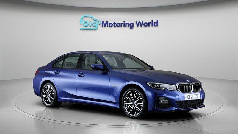Used 2021 BMW 330e M Sport Sedan | £21,300 (Fair price) - Image 1/4