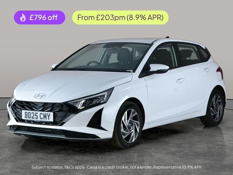 New Hyundai i20 Advanced 2025 White Hatchback